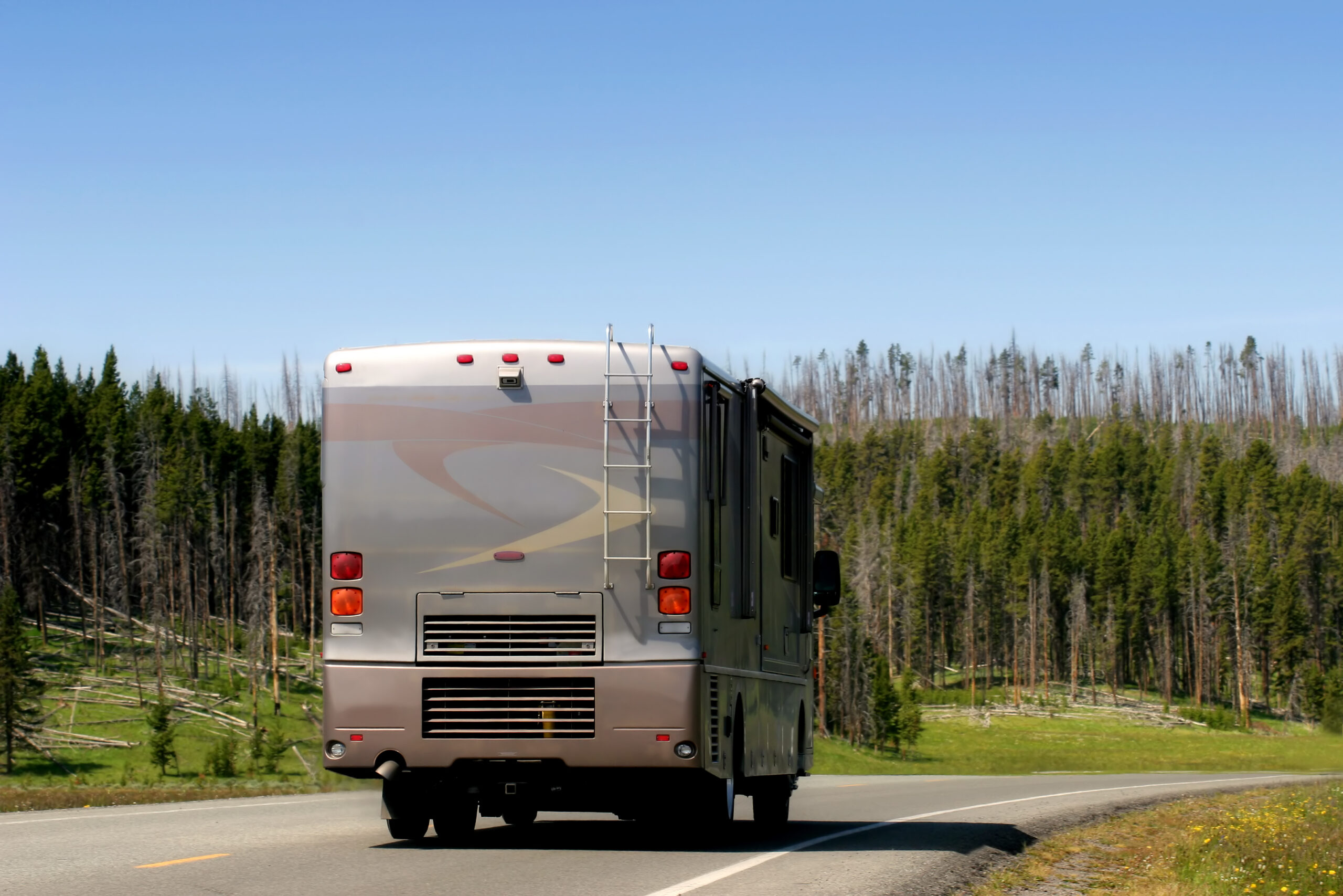 RV in Yellowstone National Park