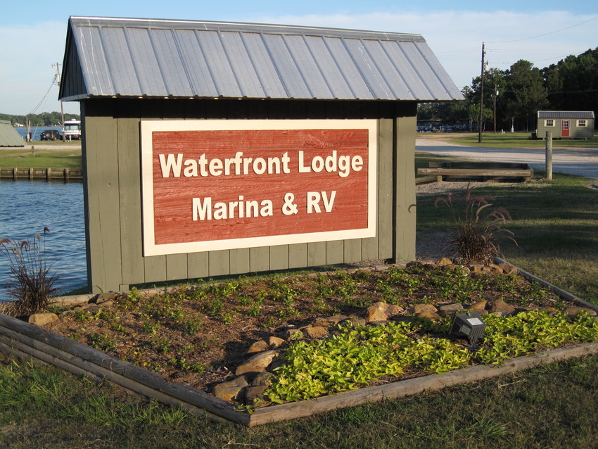 Waterfront Lodge Marina And Rv Park Onalaska Tx 3