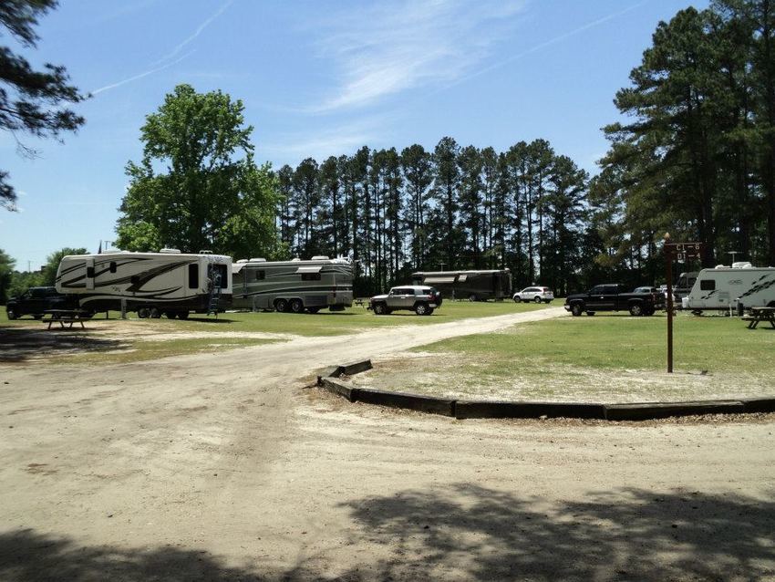 Bass Lake Rv Campground Dillon Sc 2