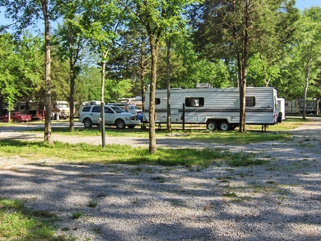 Riverroad Rv Park   Horsecamp Chapel Hill Tn 3