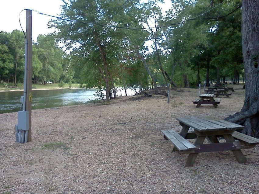 The Family Campground On The Current River Van Buren Mo 3