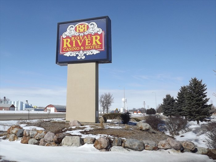 royal river casino and hotel