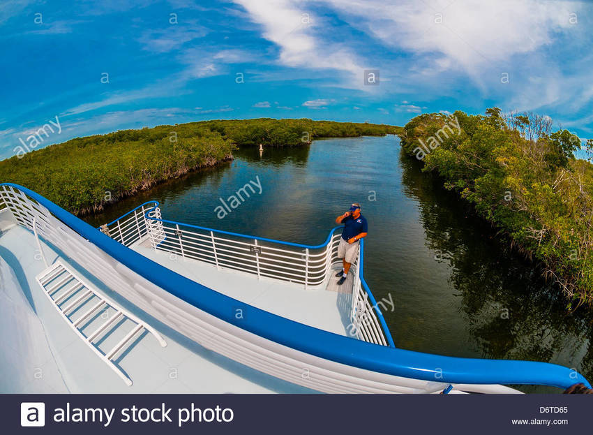 Glass Bottom Boat John Pennekamp Coral Reef State Park Key Largo Florida D6td65