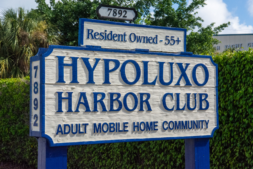 Hypoluxo Harbor Club   55  Hoa Hypoluxo Fl 0