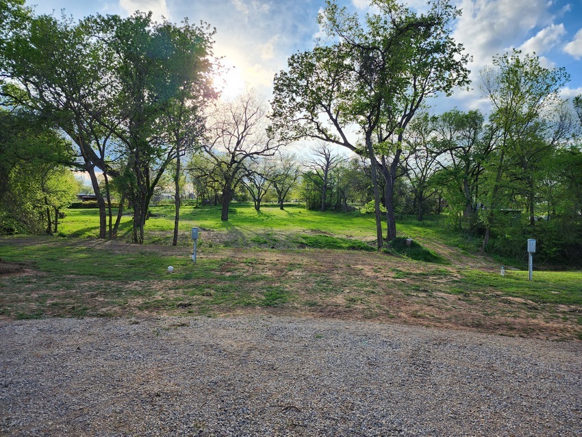 Cozy Acre Poolville Tx 4