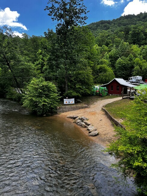 Wilderness Cove Campground Saluda Nc 10