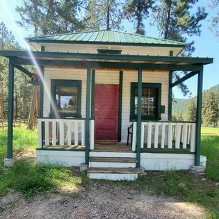 10 School House Front