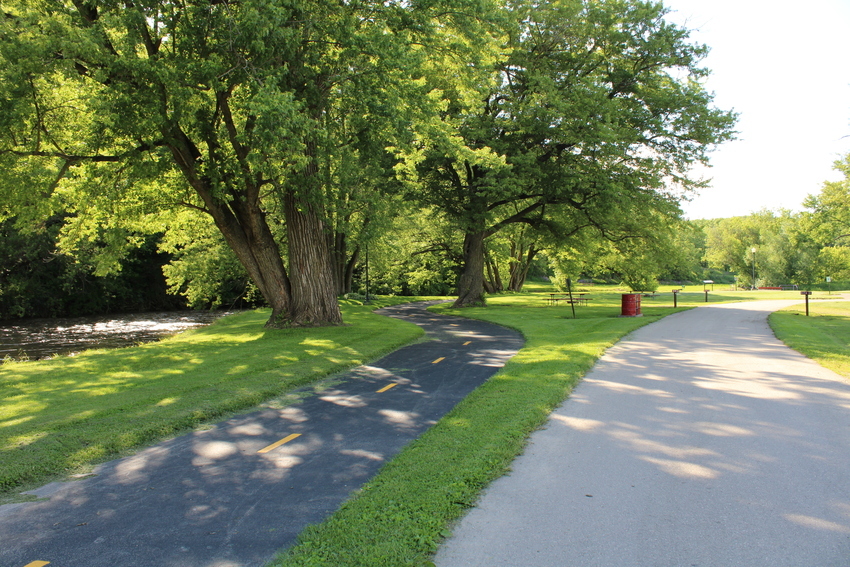 Walking Trail Next To Campground   2